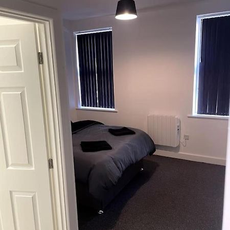 #4Bs 1 Bed Serviced Apartment Derby Exterior foto