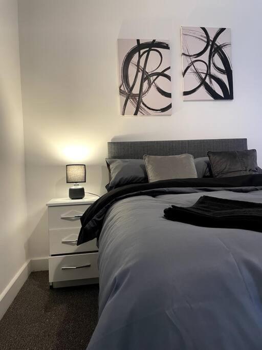 #4Bs 1 Bed Serviced Apartment Derby Exterior foto